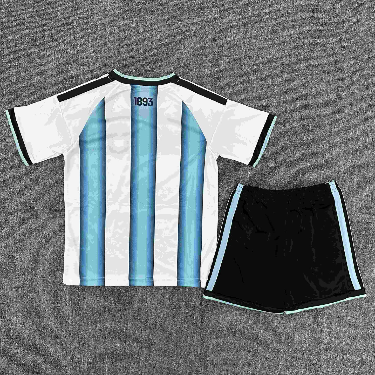 25/26 Ensemble Enfant Argentine Domicile