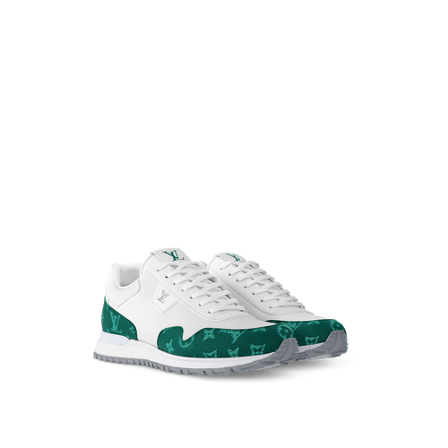 Sneaker Run Away