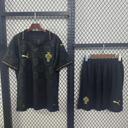 Ensemble 25/26  Portugal  Adult Spécial